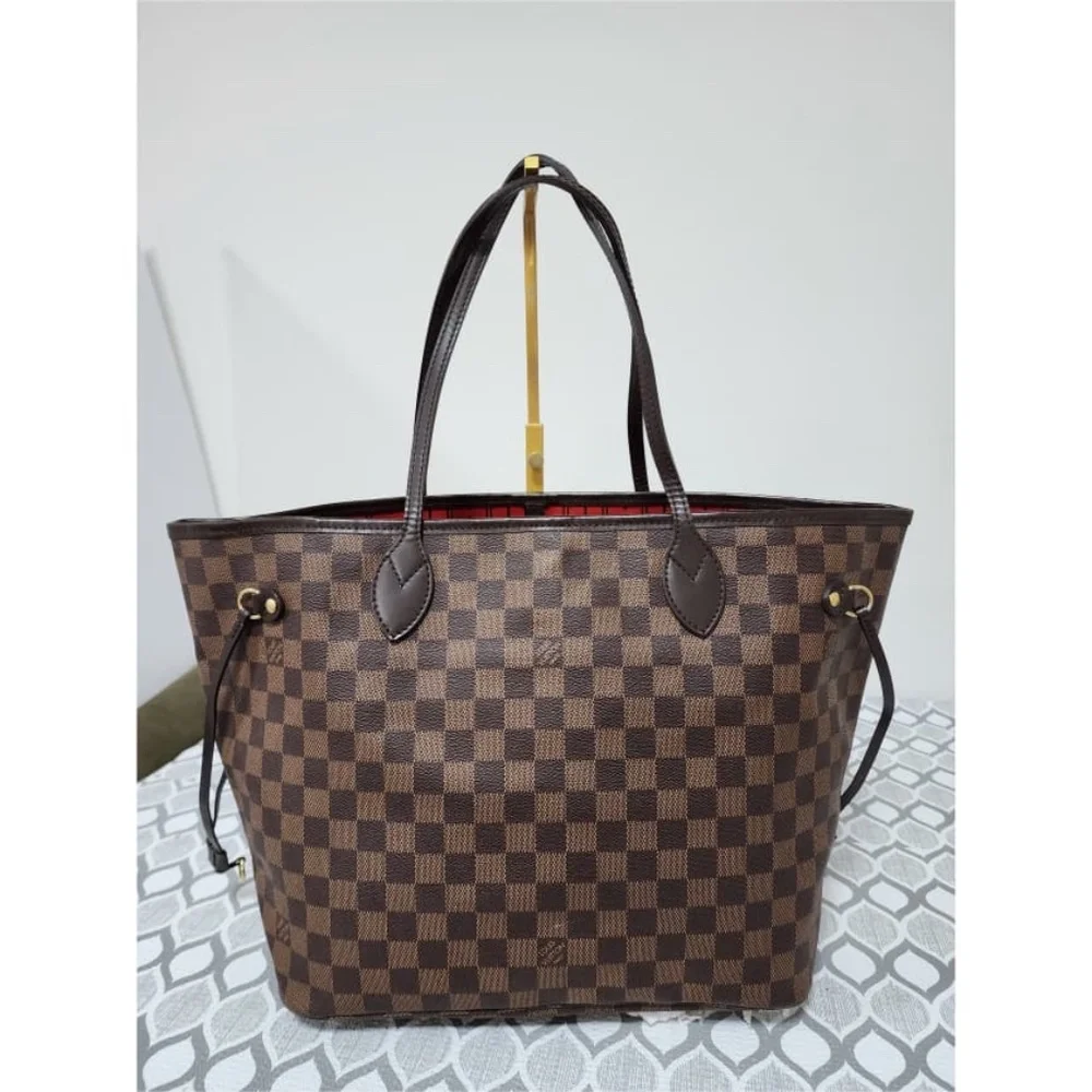 Authentic Louis Vuitton Damier Ebene Neverfull MM